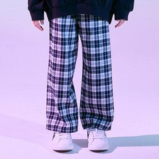 780c25b41fc0ae4d456b7093f9fe490c72a767353aa62b96dcb5dd9a53d8.jpg