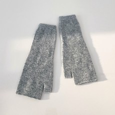 812abb9fddc00442dd8b92c3656a2b6f69b6c9ed977bf27e756a76902840.jpg