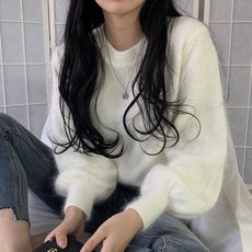 채윤러브 chaeyoon love 여성 앙고라 루즈핏 긴소매 니트 티셔츠