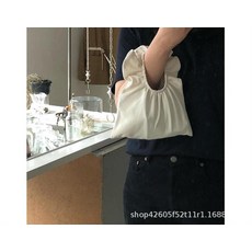 1352103dde795b75a7ec006315729b033995eac35504e844e2299cb12c89.jpg