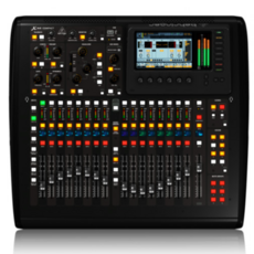 x32compact TOP01
