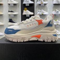 아키클래식어반트래커스니커즈