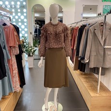 올리브데올리브 프릴장식 프린트 블라우스 OW0WB355