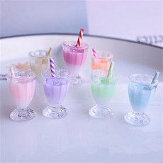 컵살균기에인형