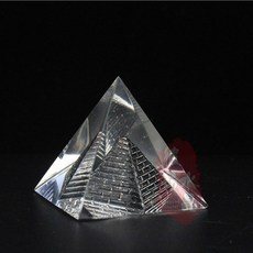 투명수정 미니 피라미드 모형