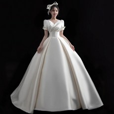 본식실크드레스