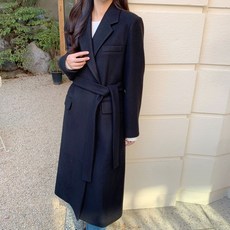 라이블리 르메르 벨티드 베이직 겨울 코트 블랙