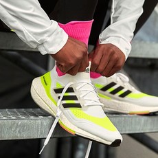 아디다스울트라부스트21