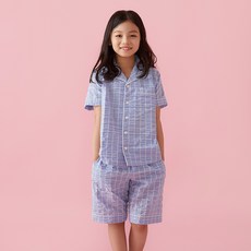 7b917fe246dfb5107faa667a9d30d000f3e53e5b2ec3b9ef3454451b76ed.jpg