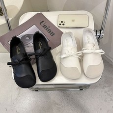 원피스에어울리는운동화