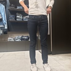 7d881a6978f0adb377a8a1f6bc8c3d43319c5e15ccc88d26efa664f0a577.jpg