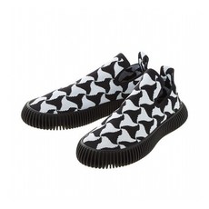 보테가베네타스니커즈