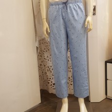 91aec2f81ed42e35d598fa7c8d61f0103541bcd5606d3f88dcb8858abea7.jpg
