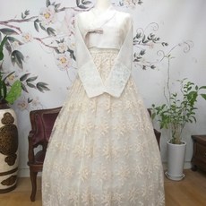 [한복대여] 화려한오후 백아이보 연베이지자수 레이스 한복드레스 신부한복 한복 세트