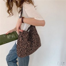 레오파드 에코백 가벼운 캔버스백 공항패션 한국 패션 레오파드 프린트 캔버스 백 공효진과 송혜교 같은 코듀로이 숄더백 대용량 크로스 바디