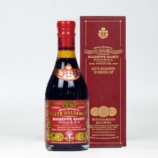 주세페주스티 12년 3메달 큐빅 발사믹 식초 250ml 쥬세페쥬스티, 1개
