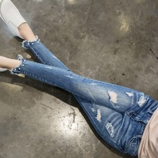 08c6135098a77c5c3923c19a478d25c0468daee15482c15588353befb00d.jpg