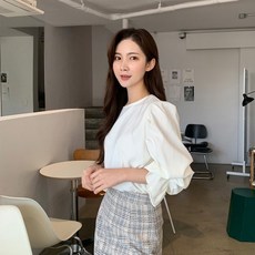 [베니토]앤츠 셔링 블라우스