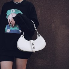 c65ceeefdd7df9f275580917f2238cdcd126663f301aff90056ebf3f04be.jpg