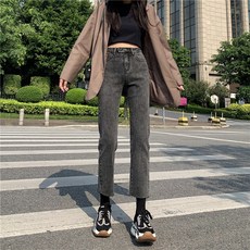 98a08d6e32ccdba4ac261d9288b75af4517974b7cc471697ca999d6d9417.jpg