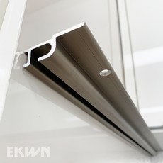 프로파일레일