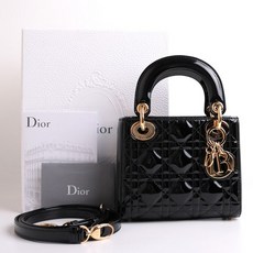 [고이비토 마산신세계점] Dior 디올 레이디 미니백 까나쥬 페이던트 송아지가죽 VRB44500 리뷰 후기