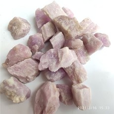 에메랄드원석러프스톤