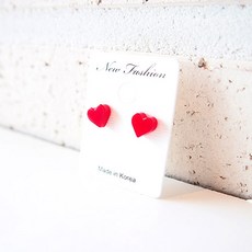 레드하트귀걸이