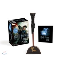 Harry Potter Wizard's Wand With Sticker Book : 해리 포터 마법사 지팡이 + 미니 스티커북, Running Press
