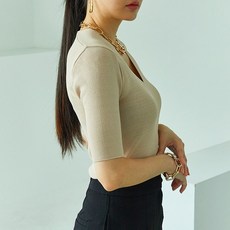 9fbef2ea15775e980c9eda5ce03d6e68a5cc37d3d3e80feda7f9871cf52f.jpg