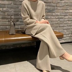 가을과 겨울 얇은 니트 정장 투피스 넓은 다리 바지 명품스타일여성정장 김남주 서예지 투피스 에셀리아 모노에디션 드고떼