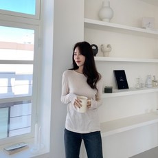 d8ebbdf586aa5b88625cea062bed04e5ae231e779244b02bef0f37a7b4ef.jpg