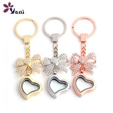 10 개/몫 Bowknot 브로치와 함께 30MM 부동 심장 로켓 펜던트 유리 생활 메모리 로켓 키 체인 Keyring|floating heart locket|hea