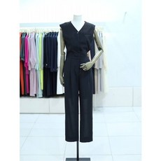 지고트점프슈트