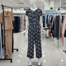 꼼빠니아점프수트