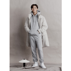 지오지아구스다운맥코트