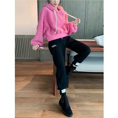008ff53fc6e3f926b6a99cc51ba0f2a8e7ac6e444f61597eef0e1190be48.jpg