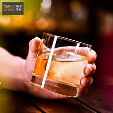 가야기마인물형뿔잔