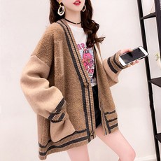 퀸앤조이 뽀글이 자수 루즈핏 가디건***판매자 퀸앤조이***
