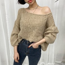 미메이드유 루즈핏 울 알파카 입술넥 니트