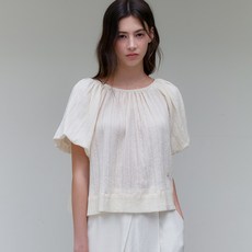 [715 예약배송] 아워코모스 comos 1182 balloon puff blouse (cream)