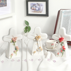 도자기십자가장미