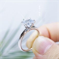 유색보석반지 수입 D색모이사나이트 모조다이아몬드 반지여성 6발 50나눔 1캐럿 순은 플래티넘 결혼 프로포즈 반지 심플