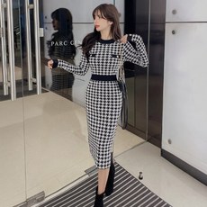 6900f44dee633f998de18d21d4ea766eb5fd9b2996ead4b7edb80e1f1d42.jpg