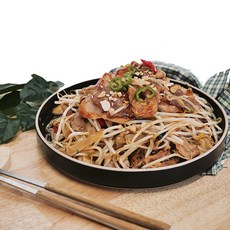 우삼겹숙주볶음밀키트