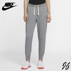 ee6706a6c77baa9ea9198d1b52ff8b7f7715ee3cc5bc5b811d205d34bbe3.jpg