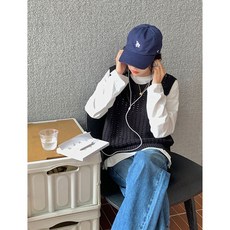 루즈핏 라운드 니트 베스트 조끼 2022 가을