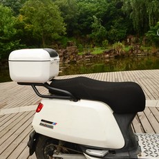 a379f165728e35213fe2612db6512c520fea1fdfafd913e2e425f80aabc6.jpg