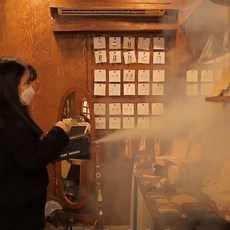 4d912b8370c5bc2f7926ca3052e23b183417dbef25e05d395d43f261179a.jpg