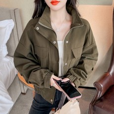 09226fa08037ae1b69338565a16f04abe5263821eb7a71166a6b6c3c6e46.jpg